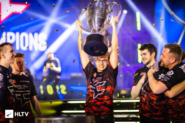 Marin 宣布自由球员状态并离开 NOEZ FOXX